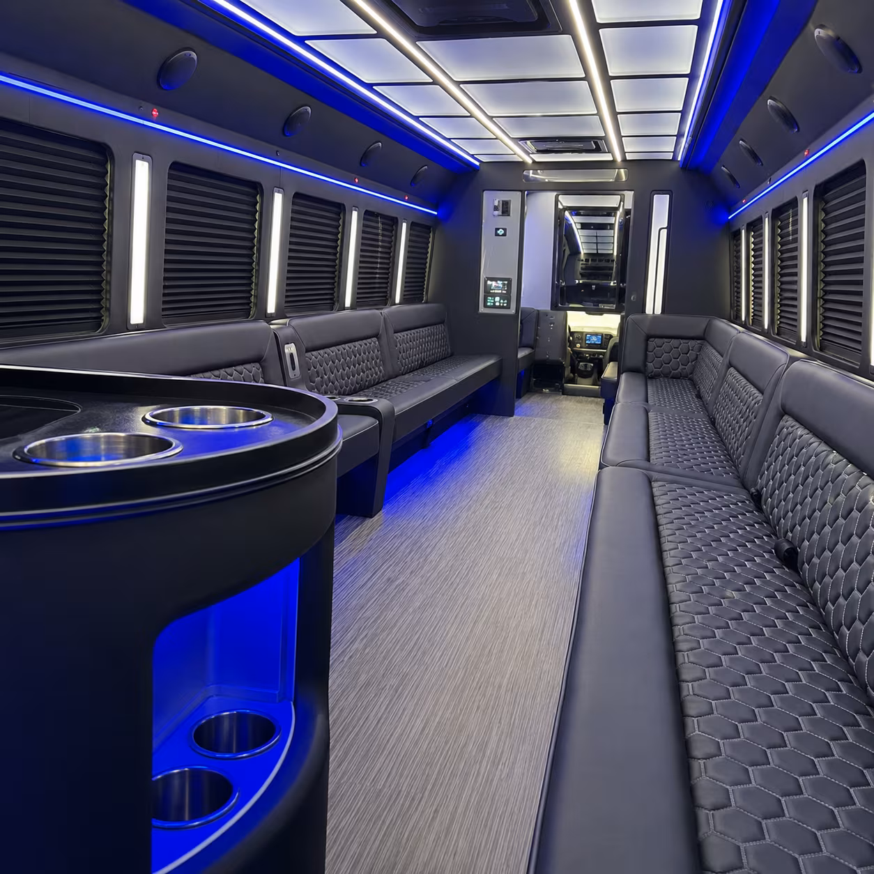 East Honolulu Homecoming & Prom Party Bus Rentals