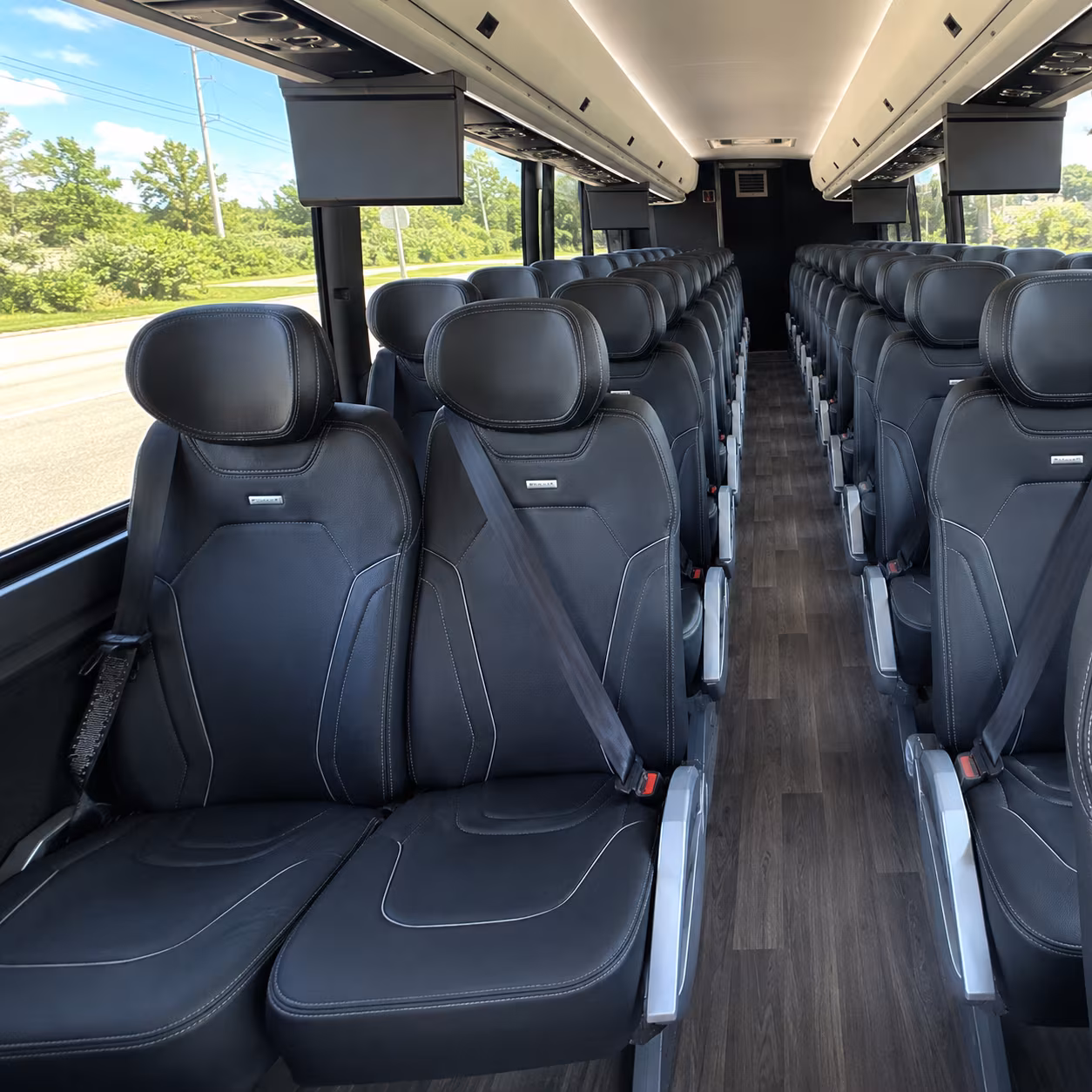 Honolulu Airport Shuttle & Transportation party bus exterior