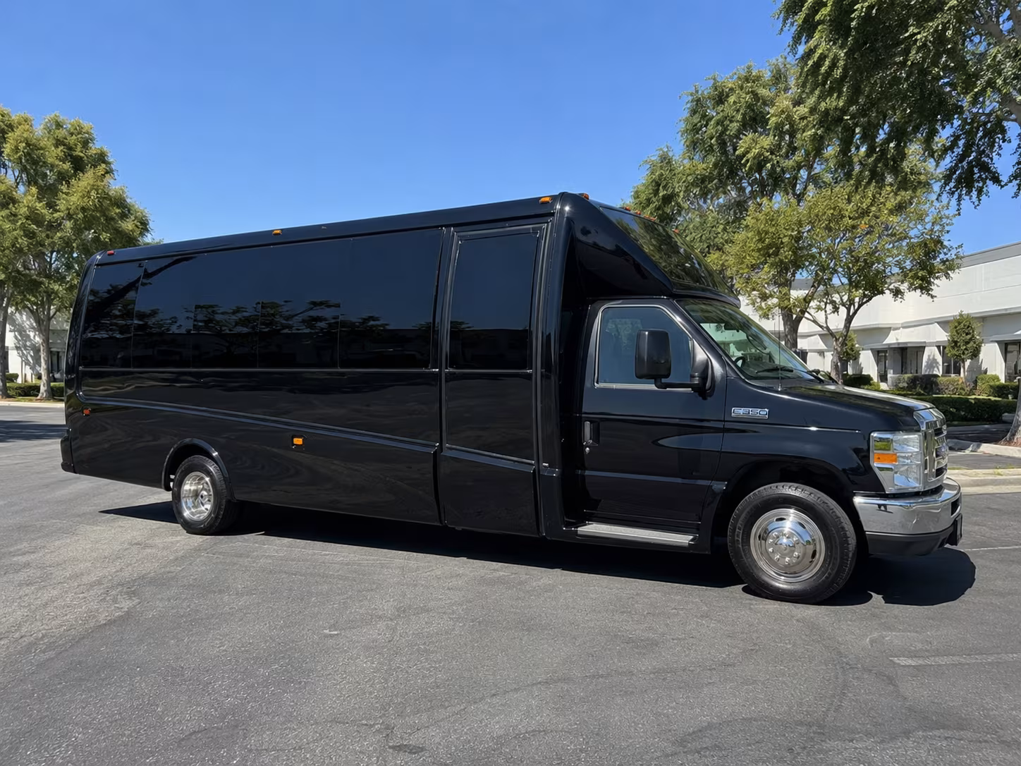 Honolulu Concert & Music Festival Transportation party bus exterior