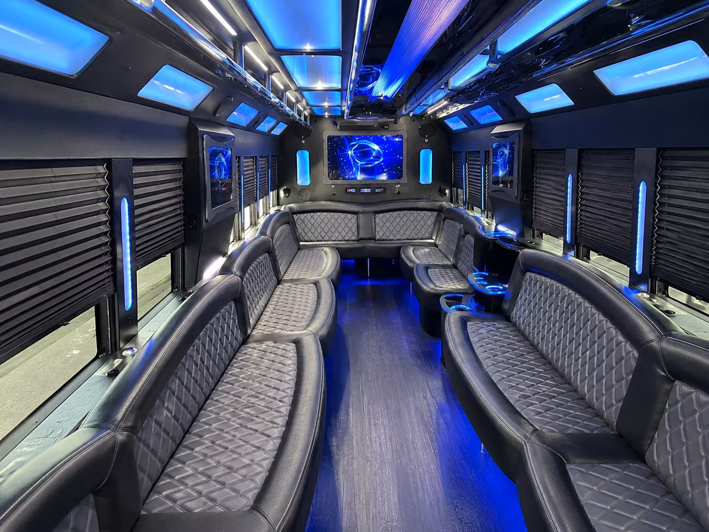 Kahului Birthday, Sweet 16, & Quinceañera Party Bus Rentals