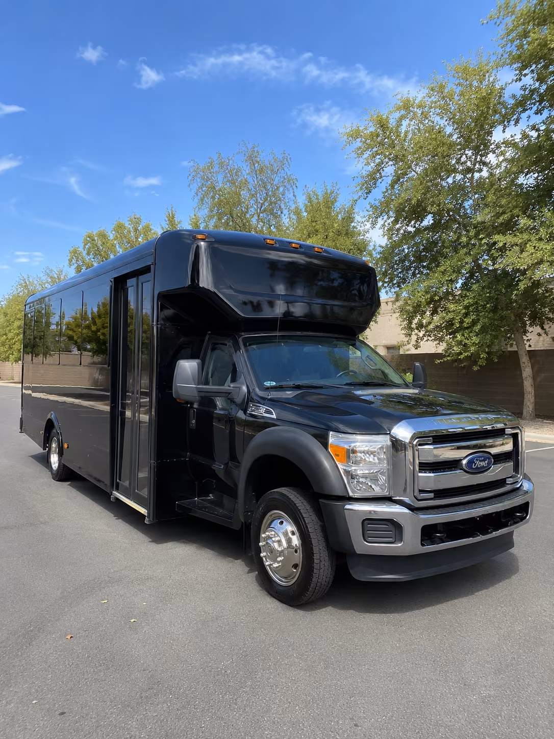 Kahului Party Bus Rental