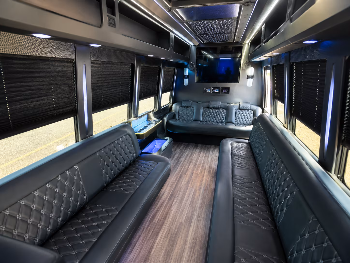 Kahului Winery Tour & Pub Crawl Transportation