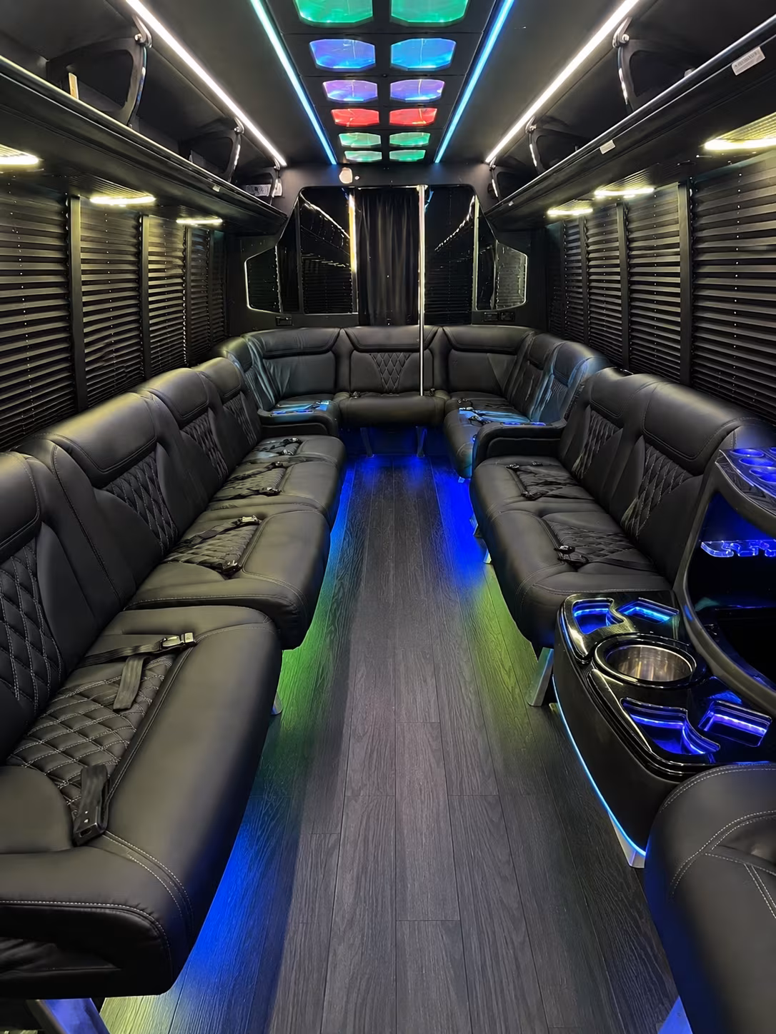 Kailua Winery Tour & Pub Crawl Transportation